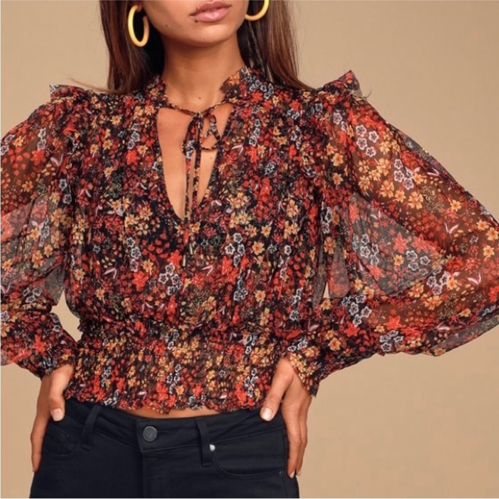 Free People | Twyla Cropped Floral Blouse (size XS)